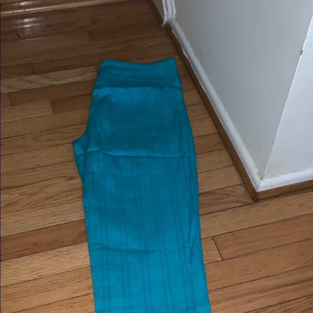 To small - Picture 3 of 4